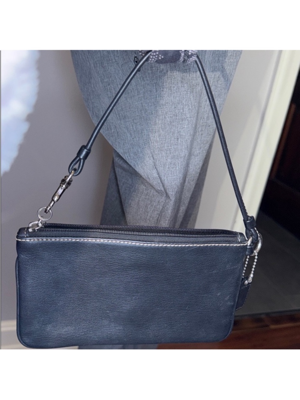 Coach Black Leather Wristlet Shoulder Bag, extra buckle, front pocket - Picture 3 of 7